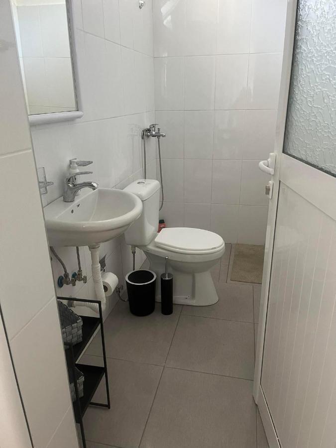 Mimoza Apartments ساراندا المظهر الخارجي الصورة