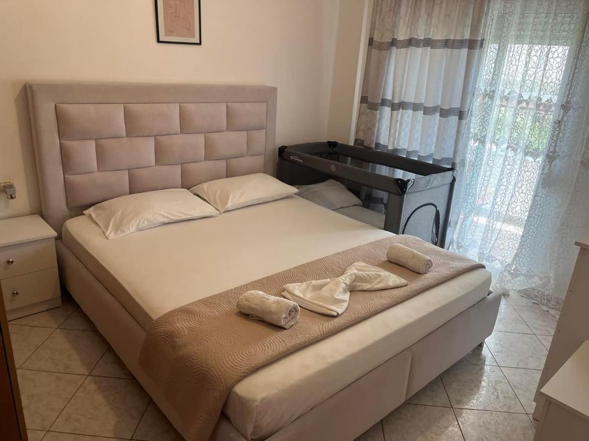 Mimoza Apartments ساراندا المظهر الخارجي الصورة