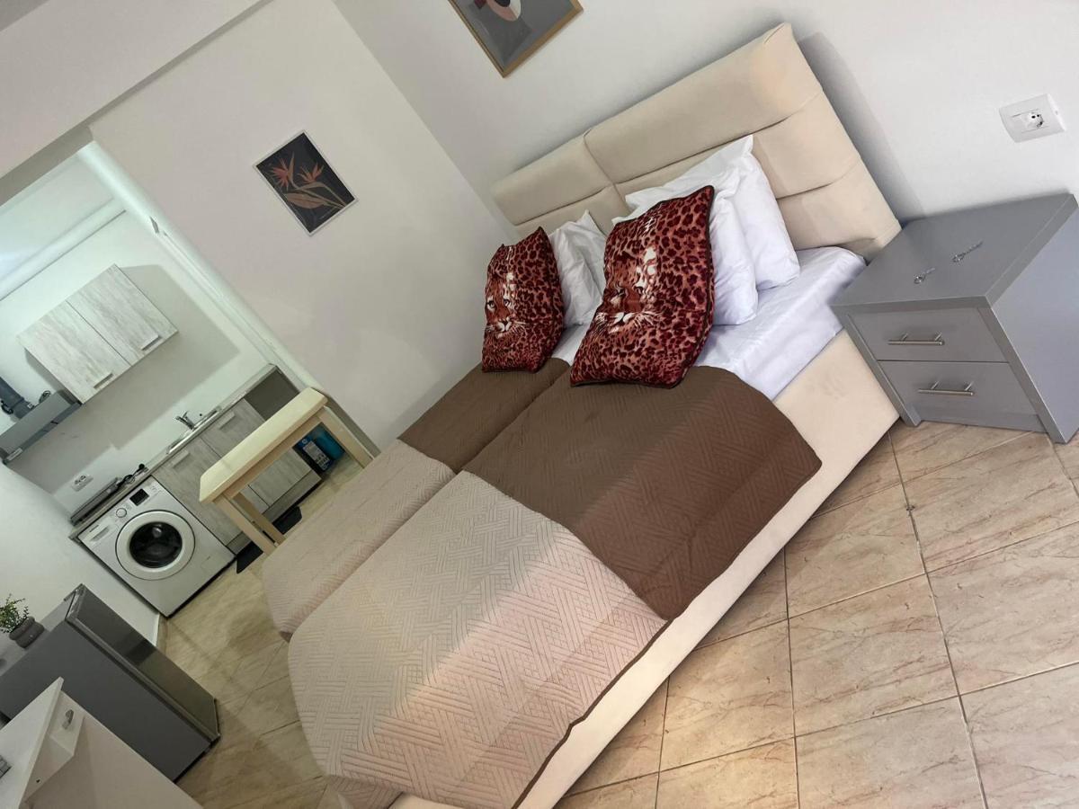 Mimoza Apartments ساراندا المظهر الخارجي الصورة